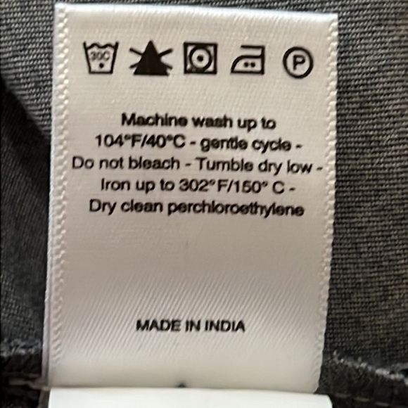 Mándala Woven With Equa Tek Technology Heathered Gray Vneck Women‎ XL Scrub Top - Picture 8 of 8